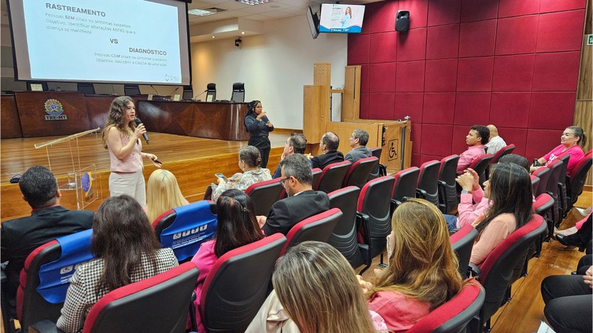 Evento foi realizado pelo TRE-MT, com o intuito de fortalecer campanha do Outubro Rosa