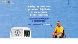 A imagem é um banner informativo da Justiça Eleitoral com fundo azul. O texto orienta eleitores ...