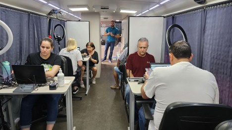 Unidade Móvel no Mercado do Porto 2