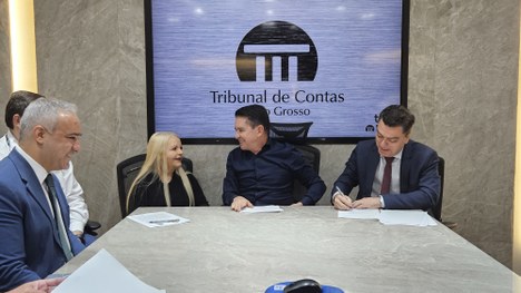 Assinatura de Acordo de Cooperação com TCE-MT 6
