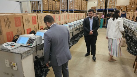 Visita guiada acadêmicos Direito Unic - Beira Rio 3