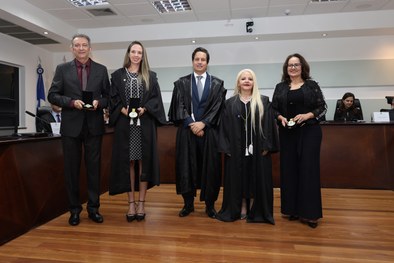TRE-MT celebra mais de nove décadas com homenagens e compromisso com a democracia