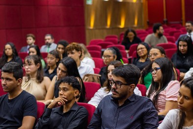 Alunos de Direito da Unemat Diamantino conhecem TRE-MT e acompanham sessão plenária 1