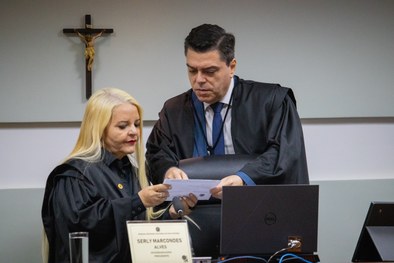 Alunos de Direito da Unemat Diamantino conhecem TRE-MT e acompanham sessão plenária 1