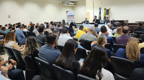 Debate acerca do pleito deste ano foi realizado no Tribunal do Júri e contou com a presença de r...