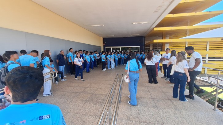 Casa da Democracia recebe 150 alunos do Ensino Médio em visita guiada ao Memorial e ao Depósito ...
