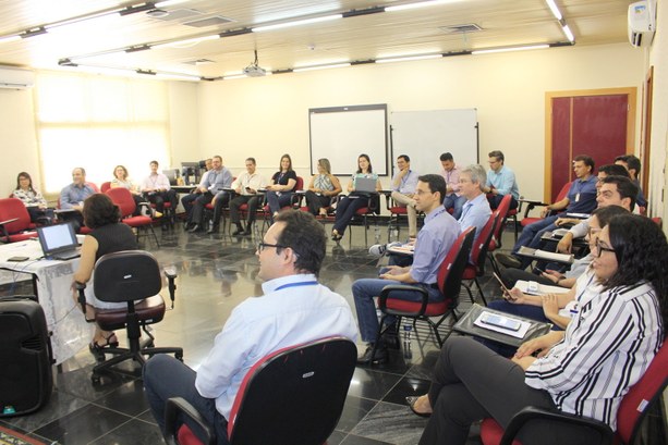 Curso Inovação Gestão TRE-MT Servidores que atuam cargos de liderança do TRE-MT participam de curso sobre Criatividade, Inova...