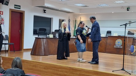 Programa do TRE-MT forma 32 alunos e reforça inclusão social por meio da alfabetização