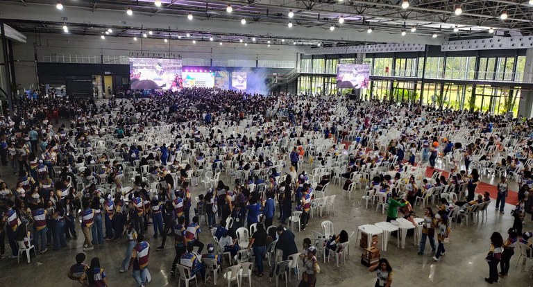 Justiça Eleitoral atende 129 jovens durante Encontro Estadual de Grêmios em Cuiabá 3
