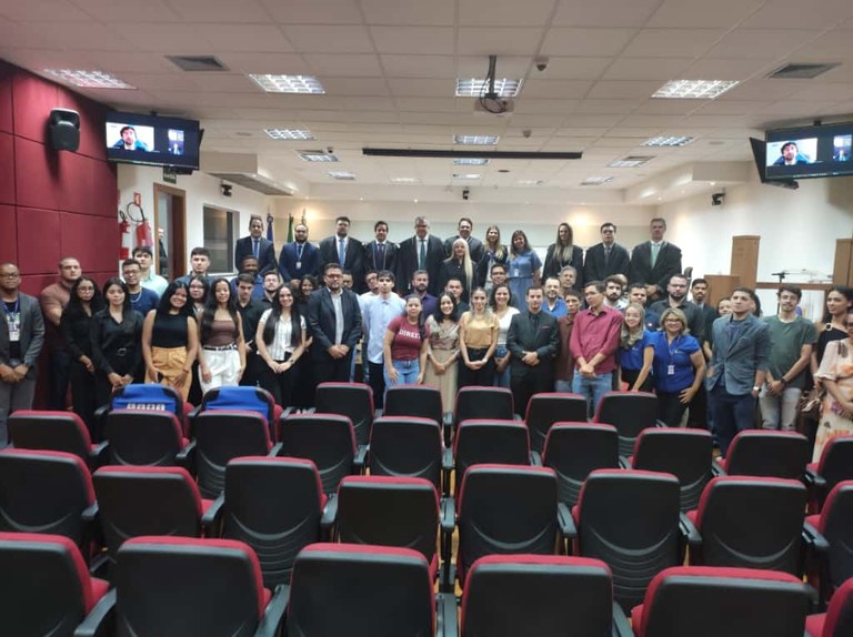 Justiça Eleitoral celebra trajetória e legado do juiz Edson Reis