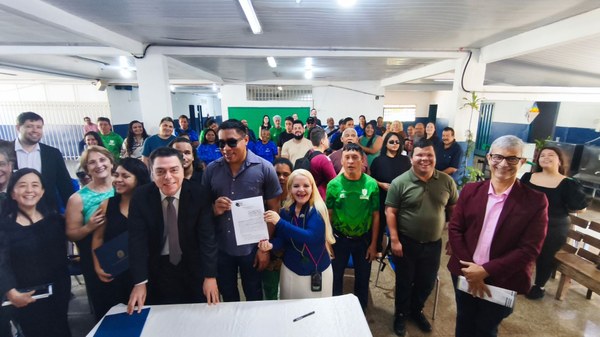 Parceria leva treinamento com inclusão a eleitores com deficiência visual em Cuiabá 2