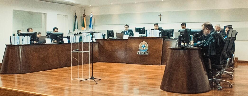 Pleno do TRE-MT - 19.12.18 Último pleno de 2018