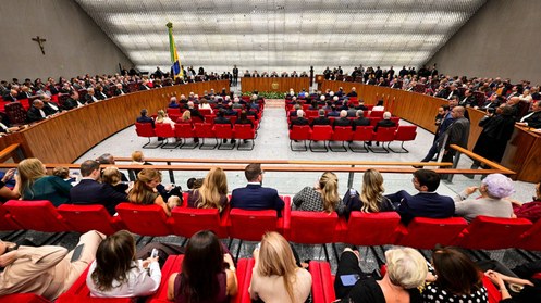 Desembargadora Serly Marcondes Alves acompanhou a solenidade ao lado do corregedor-geral da Just...