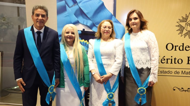 Presidente do TRE-MT recebe Ordem do Mérito Eleitoral em Mato Grosso do Sul