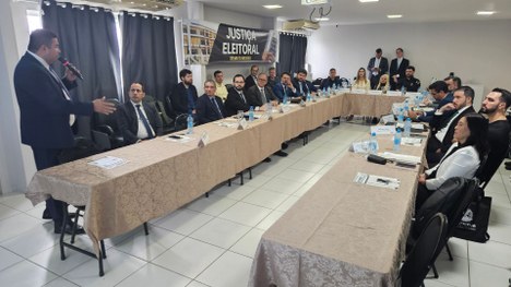 Encontro reuniu representantes da gestão do Tribunal e da Polícia Federal, além de servidores do...