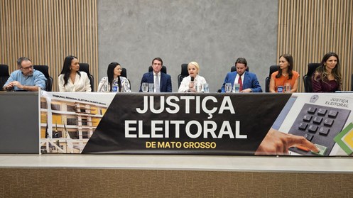 Evento ocorreu nesta sexta-feira (17), no auditório da subseção da OAB-MT no município 