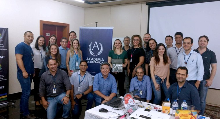 TRE-MT Acadêmia de Liderança Equipe do TRE-MT no encerramento