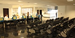Casa da democracia, movimento quase zero para regularização de títulos