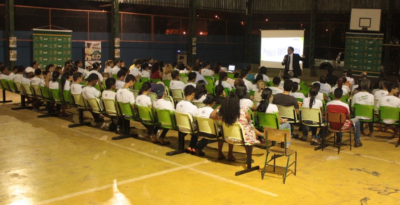 tre-mt Des. Rui Ramos abre projeto voto limpo no Santa Isabel Abertura do evento voto limpo no bairro santa isabel, em Cuiabá