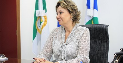 TRE-MT Desª Maria Helena Póvoas Vice-presidente e corregedora eleitoral Desª Maria Helena Póvoas.