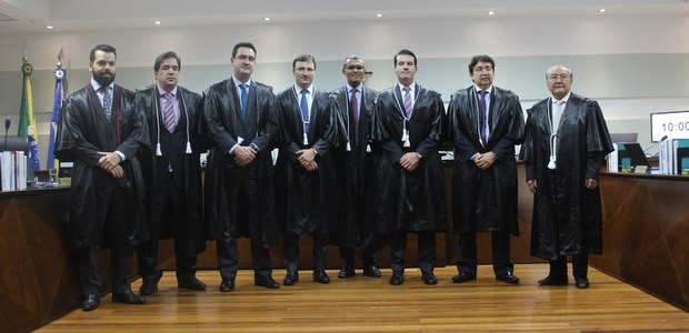 TRE-MT DESPEDIDA DO JUIZ MEMBRO ROBERTO CURVO TRE-MT DESPEDIDA DO JUIZ MEMBRO ROBERTO CURVO