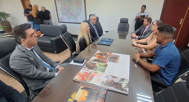 TRE-MT e Câmara de Cuiabá firmam Acordo de Cooperação Técnica para fortalecer capacitação TRE-MT e Câmara de Cuiabá firmam Acordo de Cooperação Técnica para fortalecer capacitação