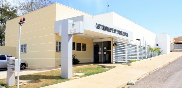 Fachada dos cartórios da 9º e 47º Zonas Eleitorais no município de Barra do Garças - MT, Foto: A...