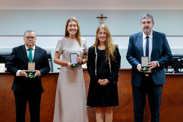 TRE-MT Imprensa é homenageada pelo papel crucial nas Eleições Municipais de 2024 TRE-MT Imprensa é homenageada pelo papel crucial nas Eleições Municipais de 2024