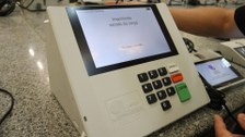 TRE-MT inicia geração de mídias e carga e lacre de urnas para Eleições 2026
