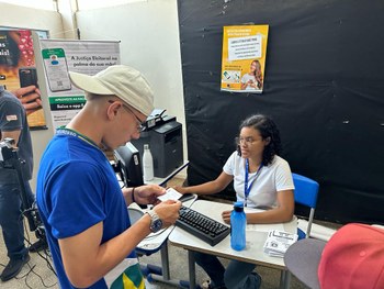 TRE-MT JOVEM ELEITOR EM RONDONÓPOLIS - GERAL