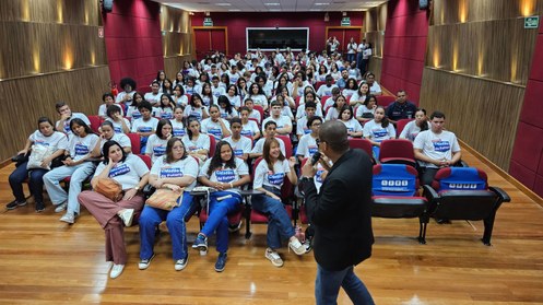 TRE-MT Jovens vivenciam a democracia na prática em visita ao TRE-MT