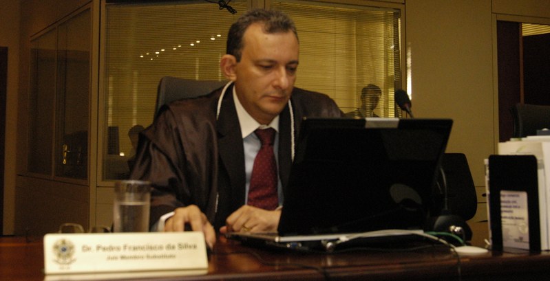 tre-mt juiz federal e membro da corte eleitoral Pedro Francisco Juiz membro do TRE de Mato Grosso - Pedro Francisco - Classe Juiz Federal