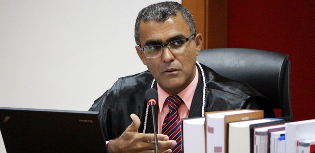 Juiz-membro Paulo Cézar Alves Sodré em Sessão Plenária do dia 28.01.16 - Foto: Alair Ribeiro
