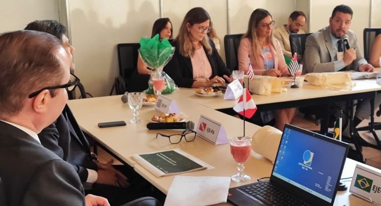 TRE-MT Modelo de parceria entre TRE-MT e TCE-MT para orientar gestores públicos é apresentada ao...