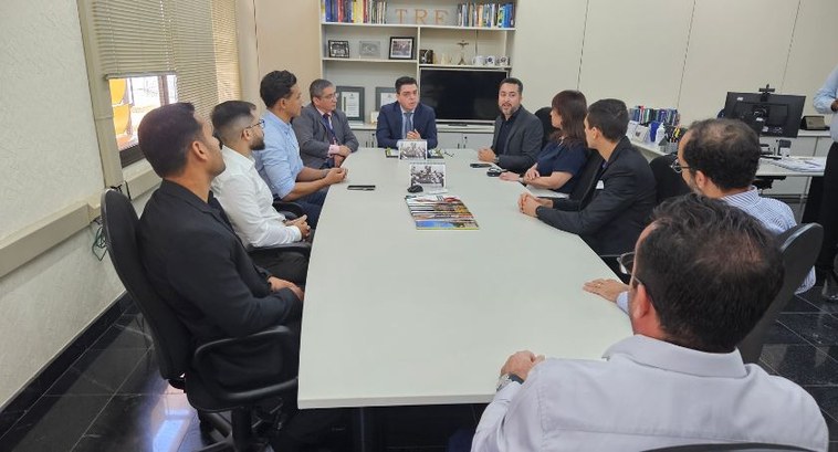 TRE-MT Novos servidores tomam posse para reforçar atuação do TRE-MT TRE-MT Novos servidores tomam posse para reforçar atuação do TRE-MT