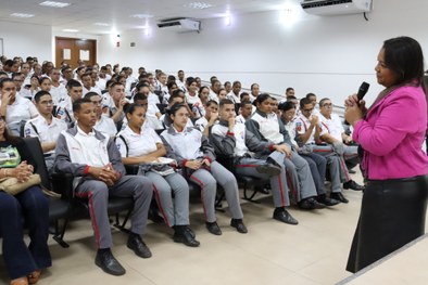 TRE-MT PALESTRA DA EJE-ME NA ESCOLA MILITAR TIRADENTES - ABERTURA JUÍZA