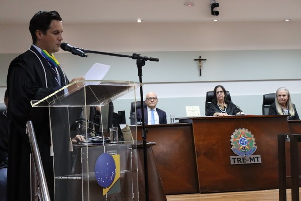 TRE-MT POSSE DR. LUIS OTÁVIO PEREIRA MARQUES TRE-MT POSSE DR. LUIS OTÁVIO PEREIRA MARQUES