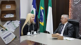 TRE-MT Presidente do TRE-MT entrega Kit Sementes da Cidadania ao presidente do TRT-MT