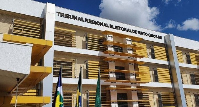 TRE-MT Quem não justificou ausência às últimas três eleições deve solicitar revisão do título TRE-MT Quem não justificou ausência às últimas três eleições deve solicitar revisão do título