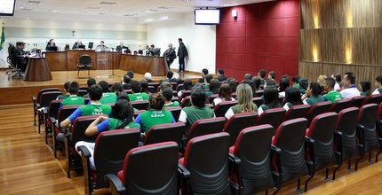 TRE-MT Voto Consciente Colégio Ayrton Senna Visita guiada dos alunos do Colégio Ayrton Senna ao TRE-MT