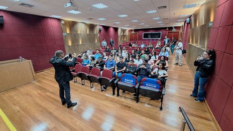 Alunos de Direito da Unemat Diamantino conhecem TRE-MT e acompanham sessão plenária 1