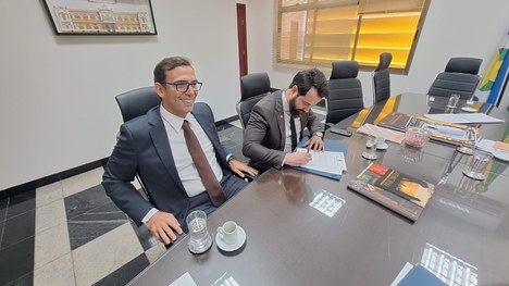 Justiça Eleitoral de Mato Grosso empossa dois novos juízes-membros substitutos
