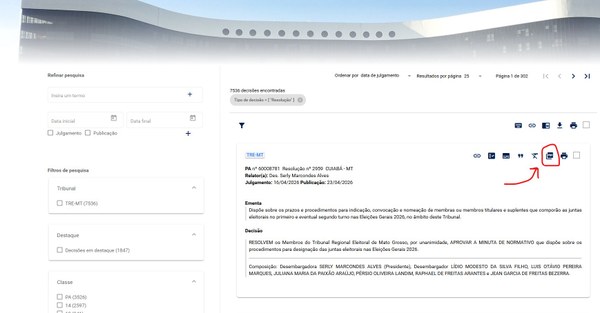 Captura de tela da lista de resultados com ícone de PDF da decisão.