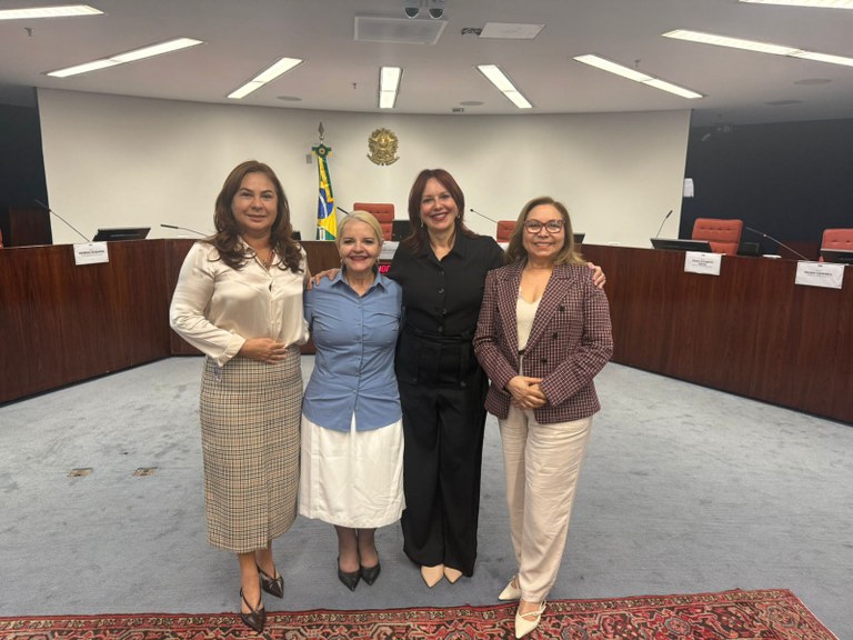 Presidente do TRE-MT prestigia posse no STF e destaca alinhamento institucional