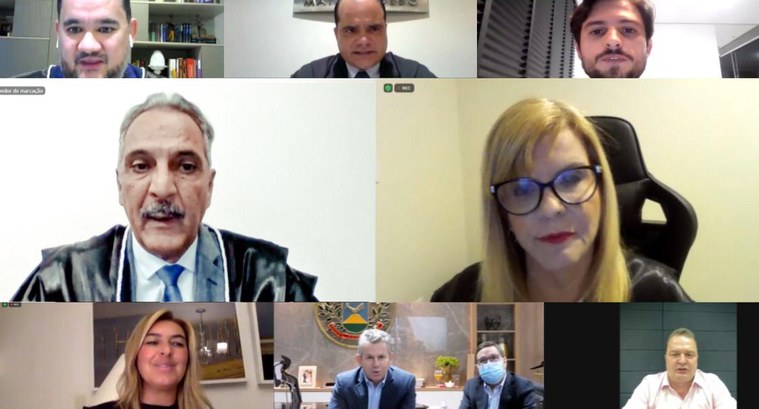 TRE-MT Solenidade de Posse Virtual Mosaico de fotos mostra a solenidade de posse virtual